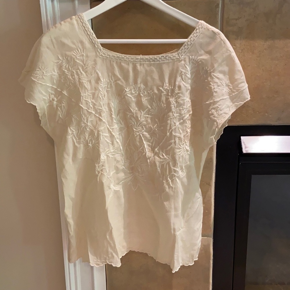 Massimo Dutti ivory embroidery top (US 4)